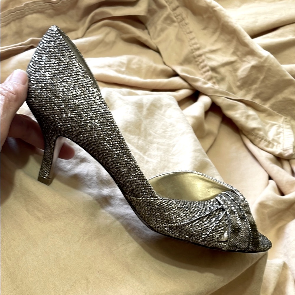 Peep toe silver pewter metallic sparkle, kitten, heel shoes